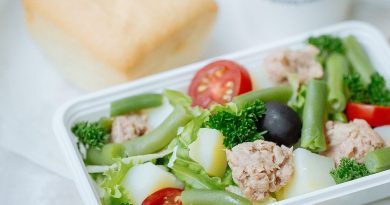 Бортовое питание на Qazaq Air